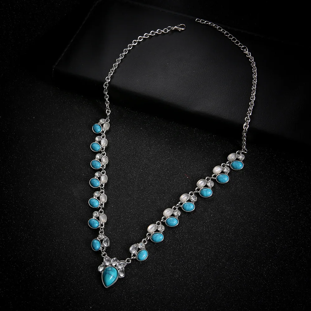 Exquisite jewelry recommended by Europe and the United States big-name personalized necklace with turquoise fashionable