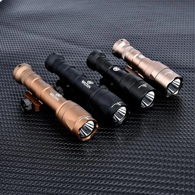 Airsoft M600 M600C M300 Tacitcal Weapon Flashlight WADSN M600C Mini Scout Light LED Hunting Lamp Fit 20mm Picatinny Rail