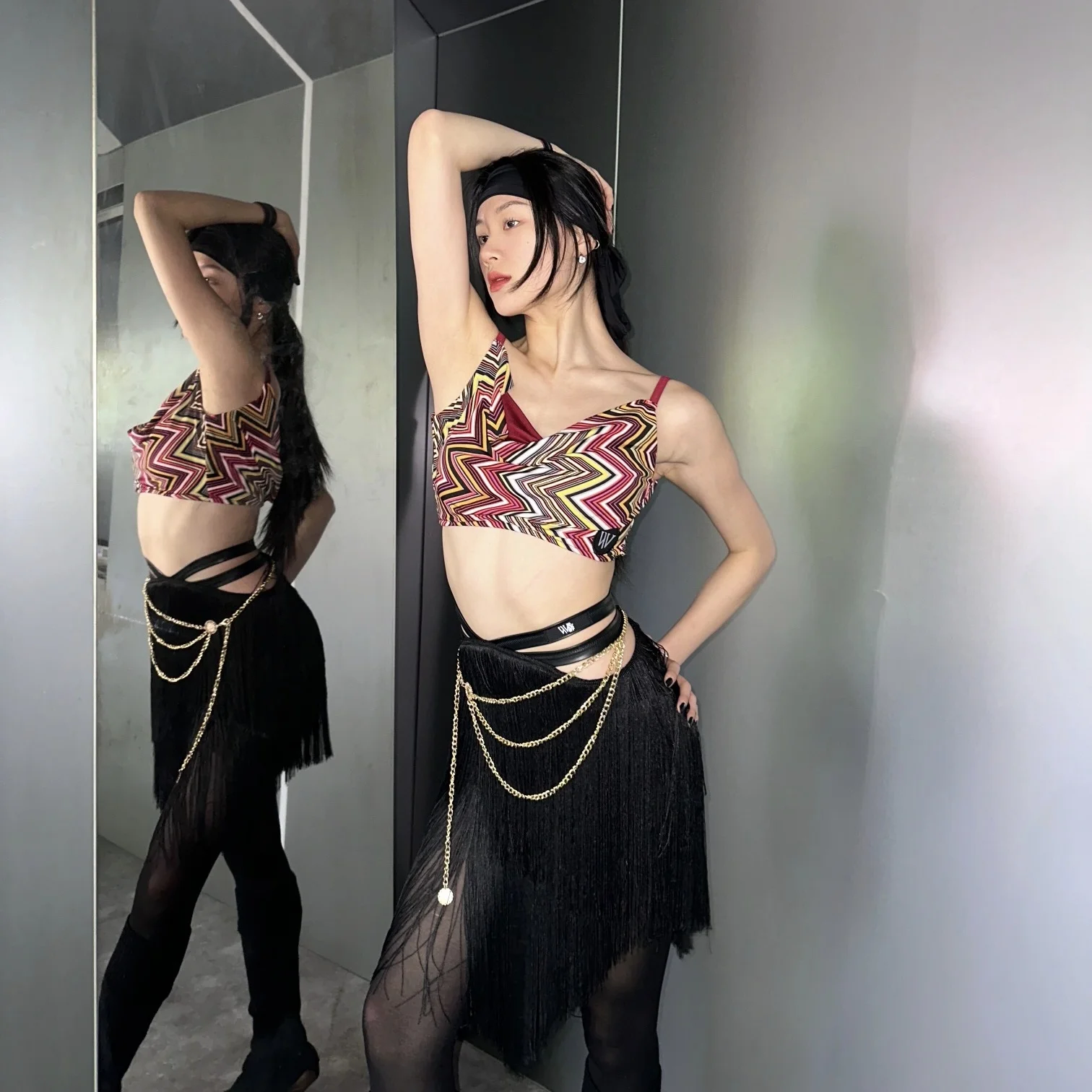 Vêtements de danse latine d'été pour femmes, hauts courts de Sport, jupe à franges, Rumba Samba, vêtements de Performance pour pratique de la danse, nouvelle collection DNV24463