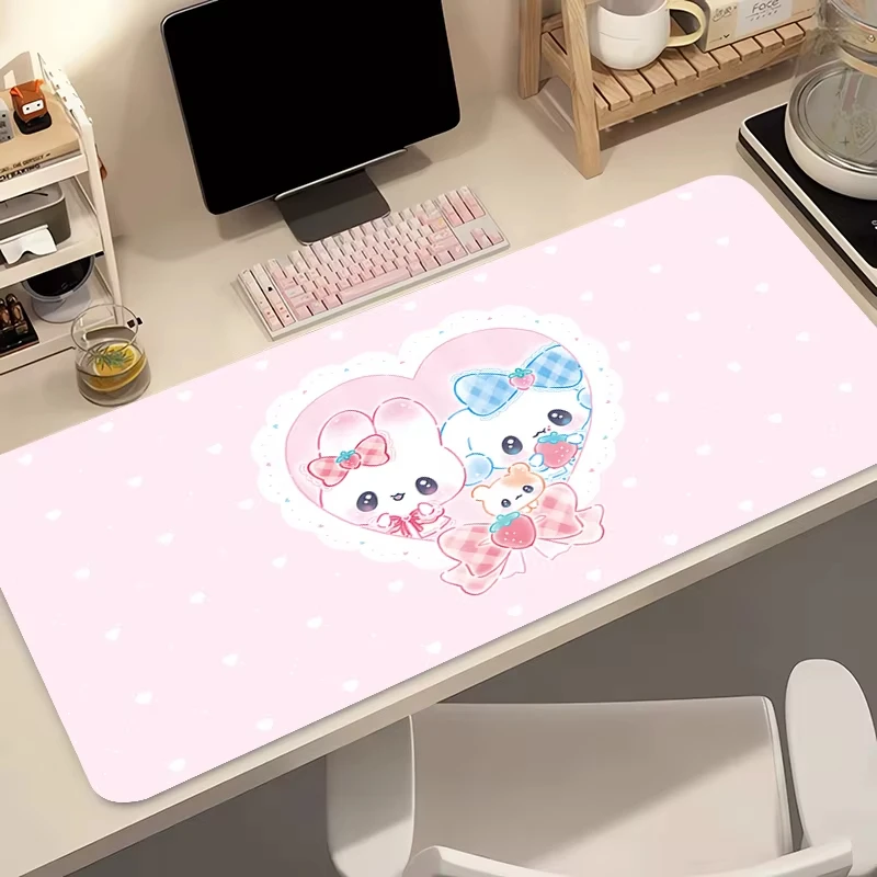 لوحة ماوس ألعاب ناعمة على شكل أرنب الفراولة، لوحة مفاتيح كبيرة، لوحة ماوس توبوغرافية للوحة المفاتيح مع حصيرة طاولة مضادة للانزلاق