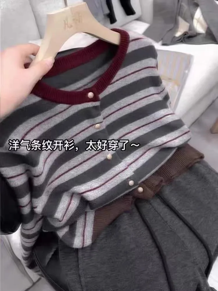 Thumbnail 4 - #54 Low Cost Sweater Coats That Work