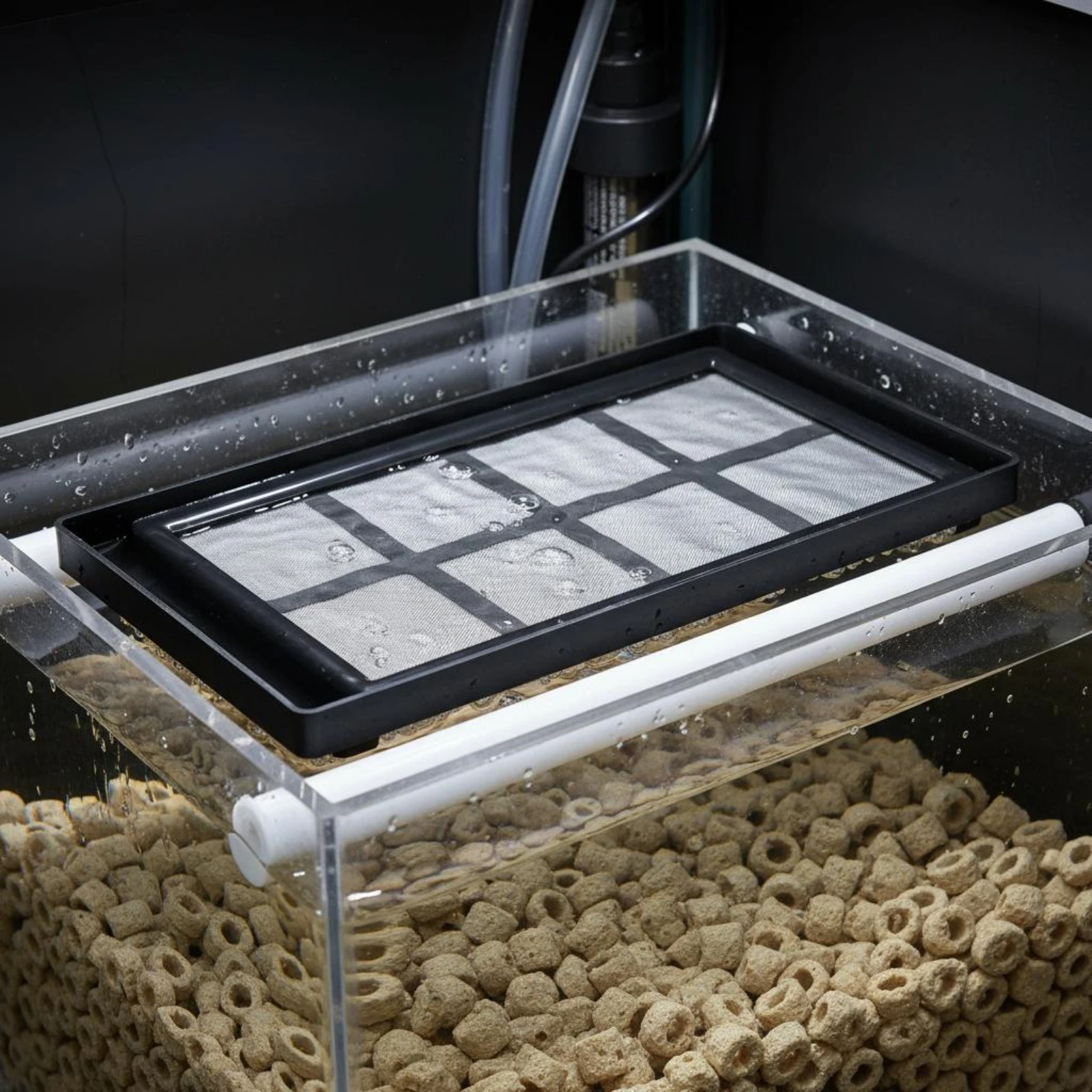 Double-Layer Filter Screen Box Layered Design Aquarium Filter Screen Box Aquarium Intake Cover Inclined Surface Aquatic Aquarium