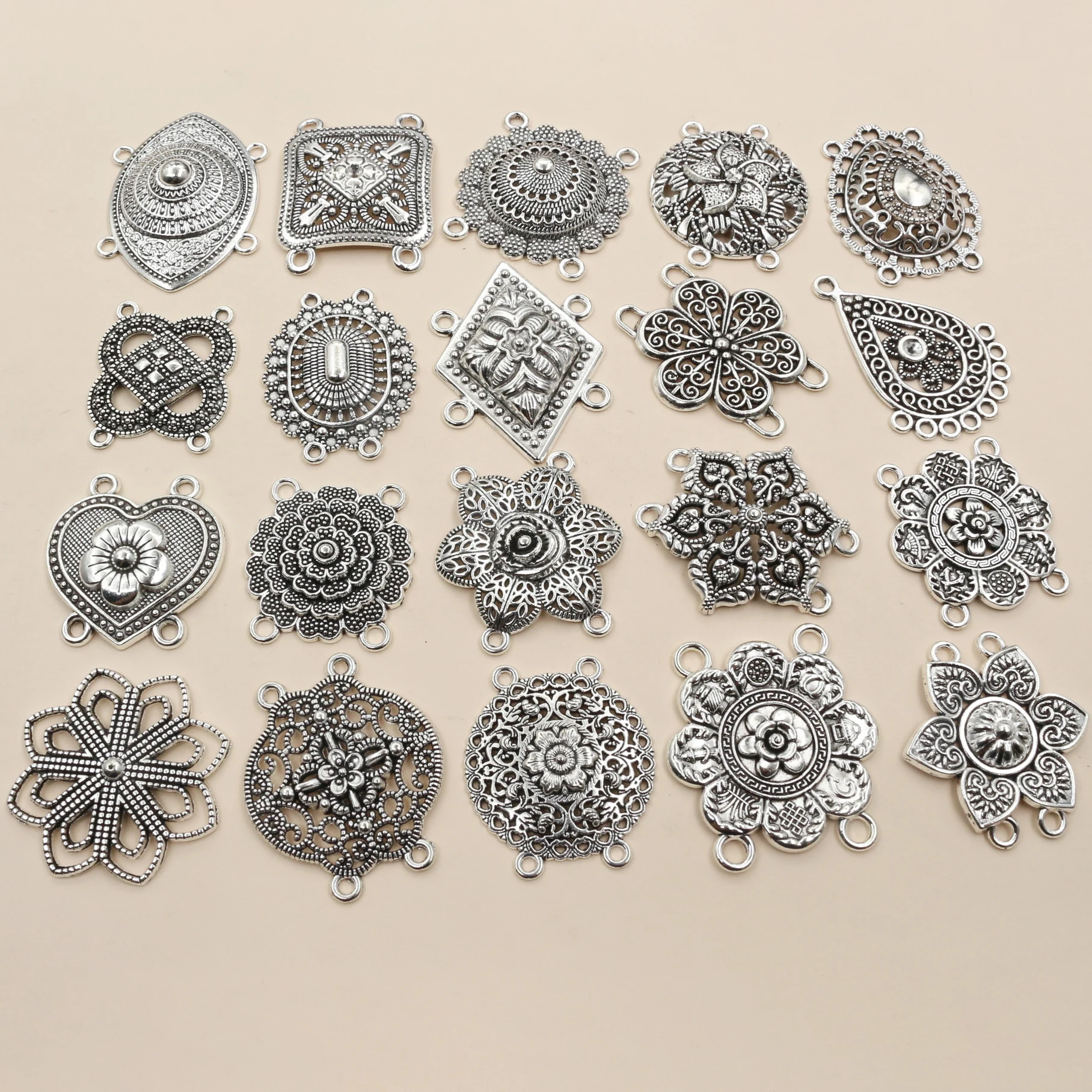 10pcs Antique Silver Plated Bohemian Vintage Flower Connector Charm Pendant DIY Necklace Bracelet Jewelry Making Accessories