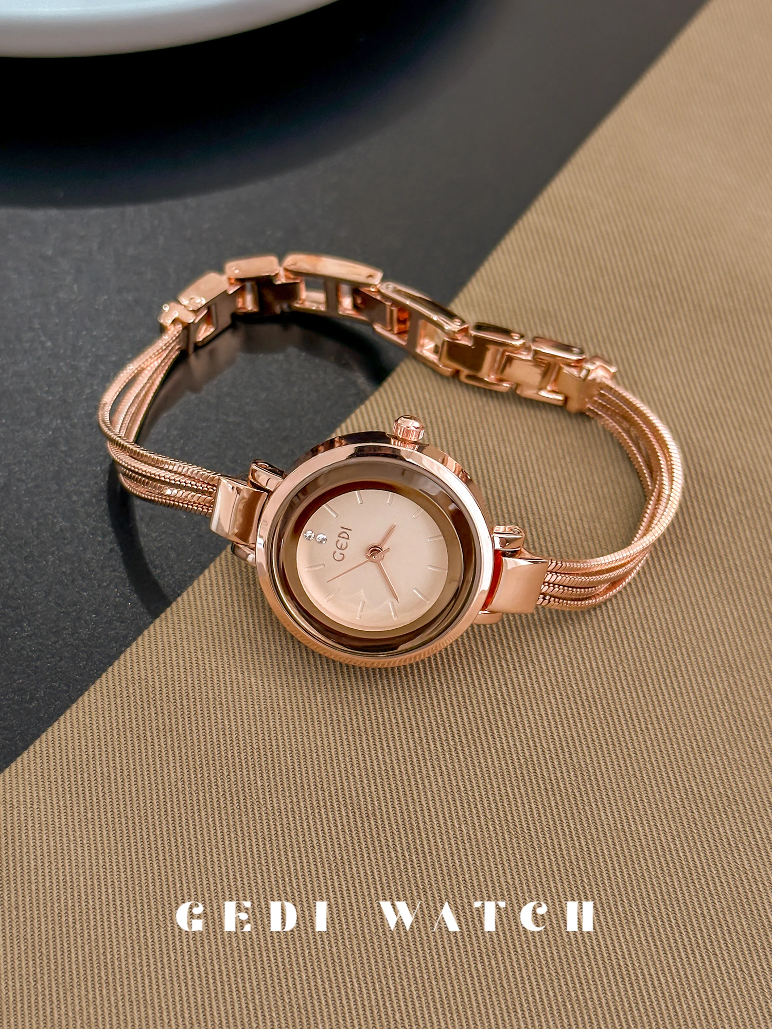 Watches for women 2025 new style luxury high-end fashion simple temperament ladies watch gift ladies watch luxury high quality