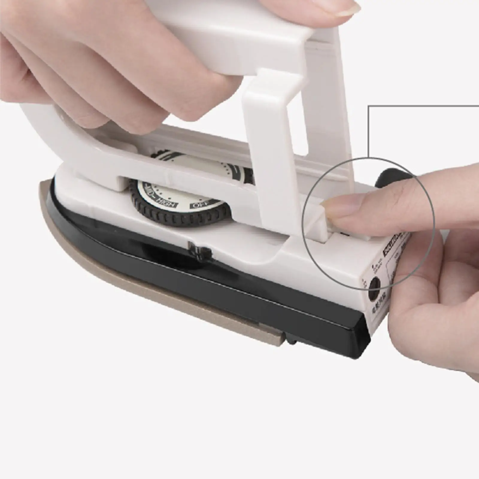 Steam Iron Small Non Slip Practical Ironing Machine for Jackets Shirts Coats image 4