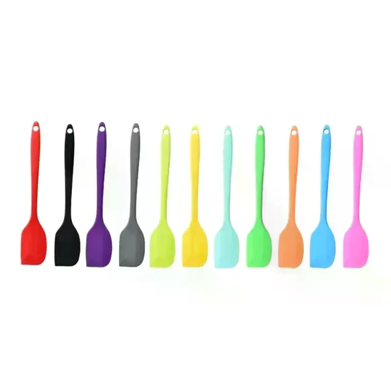 Spoon Heat Resistant Kitchen Spatula Frying Pan Shovel Mixing Scraper Bakeware Utensil Handle Scraper Cookware Tool Silicone