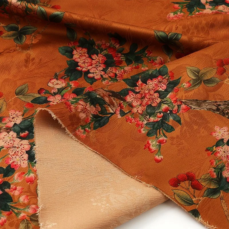 Le tissu jacquard de gaze parfumée à la rose pour cheongsam Hanfu et robe de style chinois est maintenant disponible