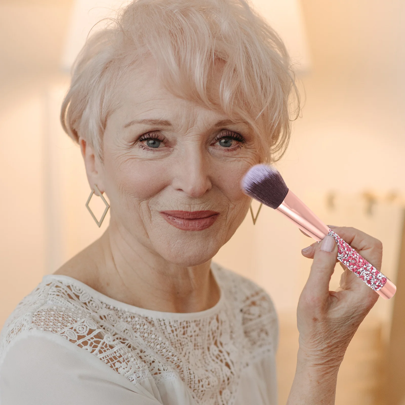 1 ensemble de pinceaux de maquillage en strass, pinceaux portables en fibres artificielles pour le visage, fard à paupières, poudre de Blush, outils de beauté pour femmes