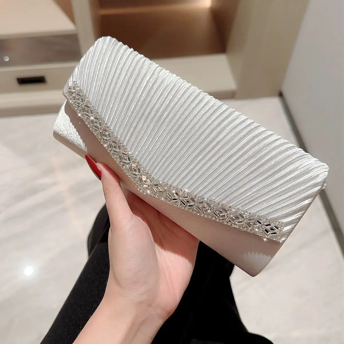 Women Satin Silk Envelope Glistening Evening Bag With Rhinestone Luxury For Ladies Clutch Bag Wedding Party Purse Shoulder Bag