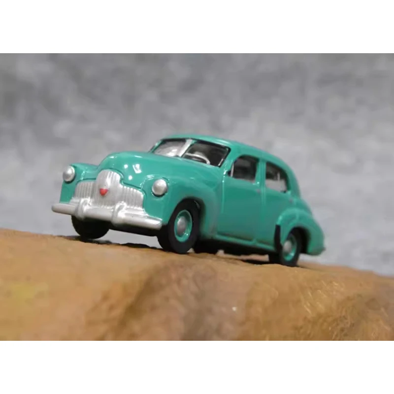 Road Ragers Diecast Alloy 1:87 Escala Holden 1948 FX Sedan Modelo de carro Display Adulto Coleção clássica Ornamento Presente