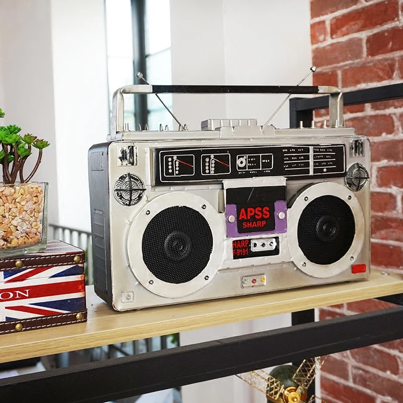 

Винтажные декоративные украшения, модель железного радио с античной отделкой, реквизит для витрины в стиле ретро, фон для фотостудии