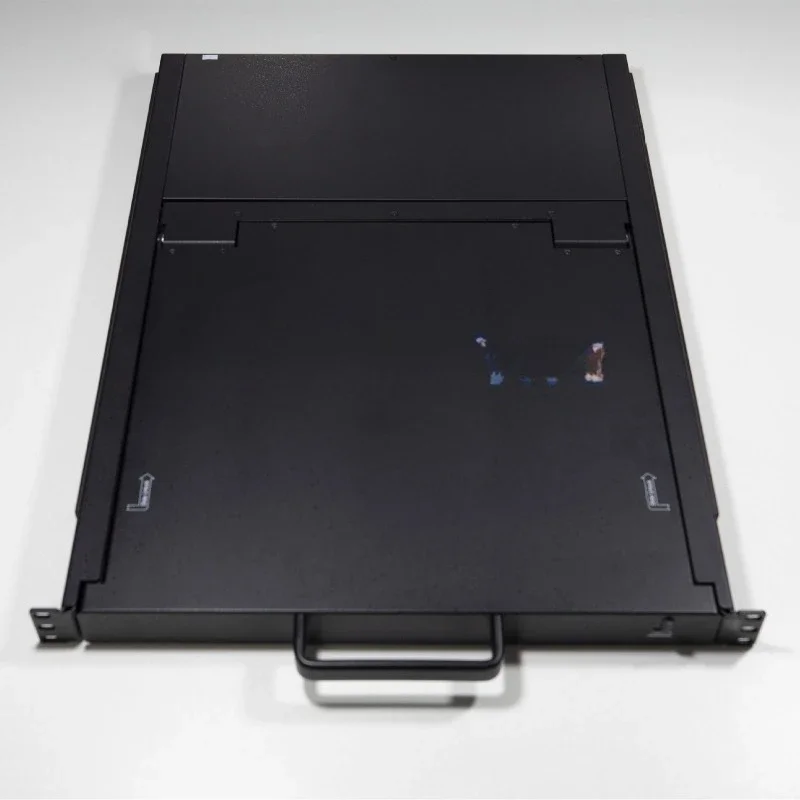 17 inch 8 port 32 port KVM switch all-in-one machine CAT5 network port remote IPKVM switch