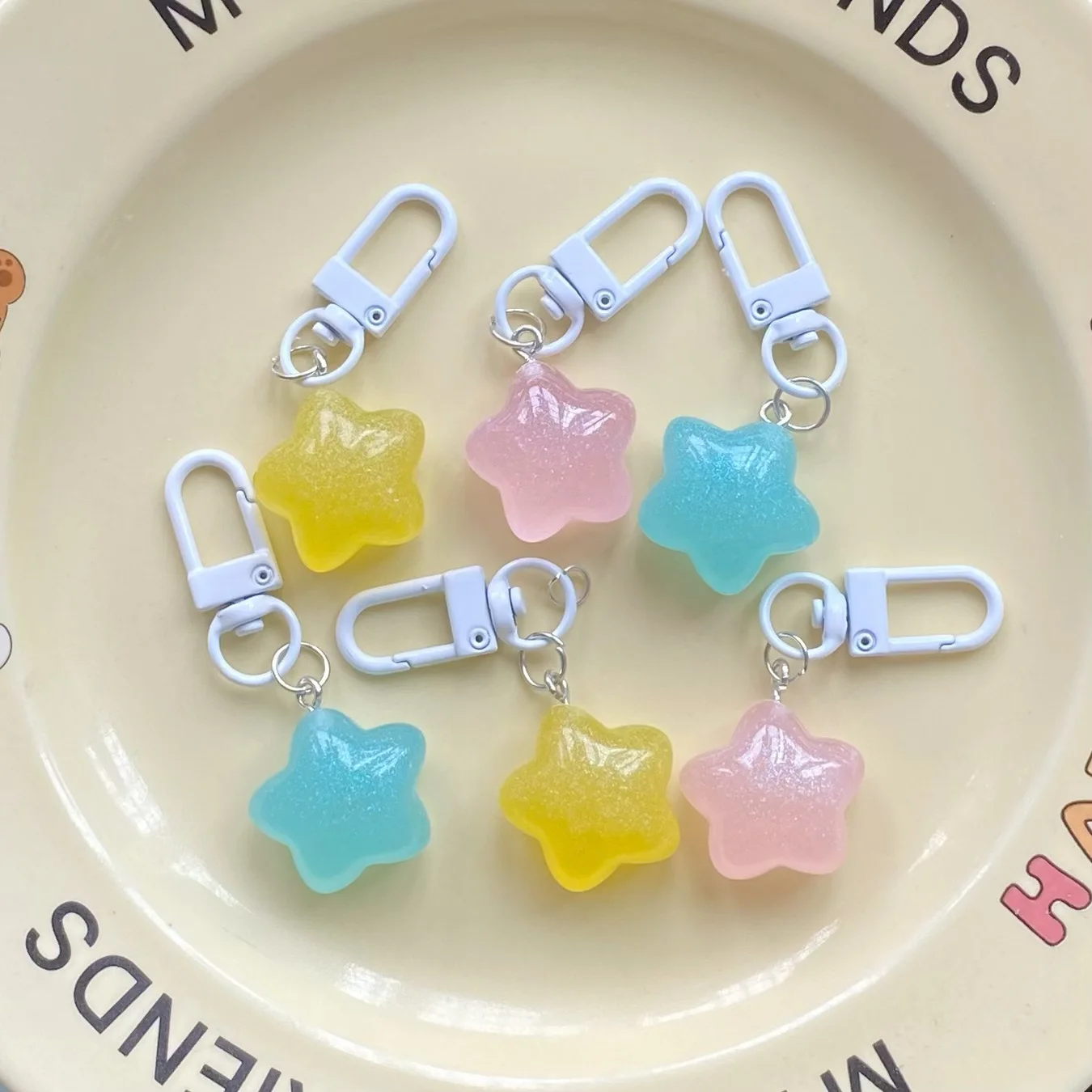 Keychain Glow in The Dark Pink Fat Star Charm Jelly Sweet Girly Pendant for Couple Best Friend Bag Accessory Resin Lightweight