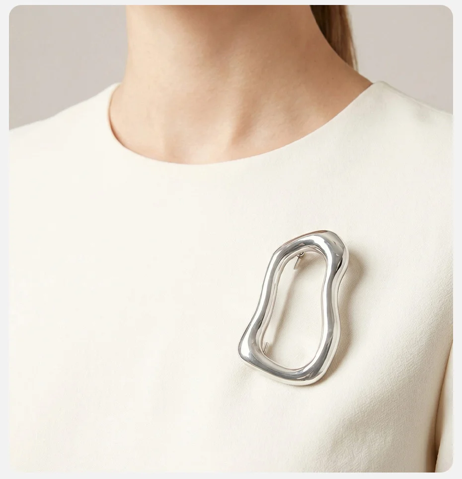 Vnox Minimalistische unregelmäßige Broschen für Damen, vergoldet, silberfarben, geometrische Broschen, trendige Anstecknadeln, Schmuckzubehör – Detail 3
