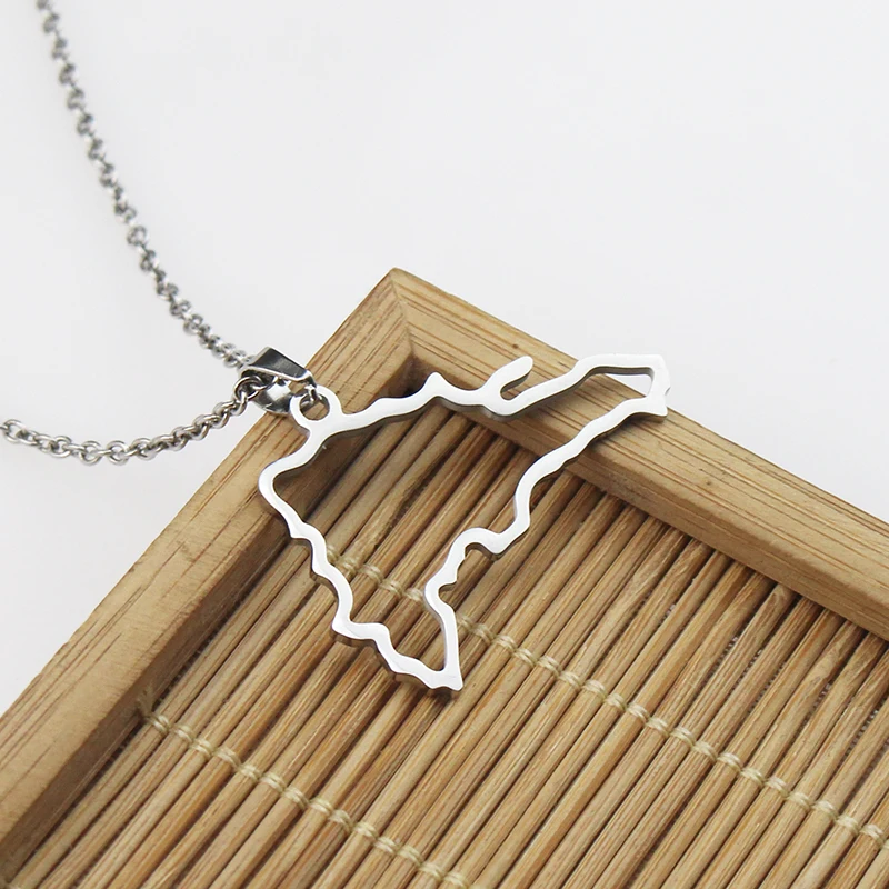 Unisex Dominican Republic Patriotic Charm Necklace Map Flag Pendant Trendy Souvenir Daily Holiday Party Statement Jewelry Gift