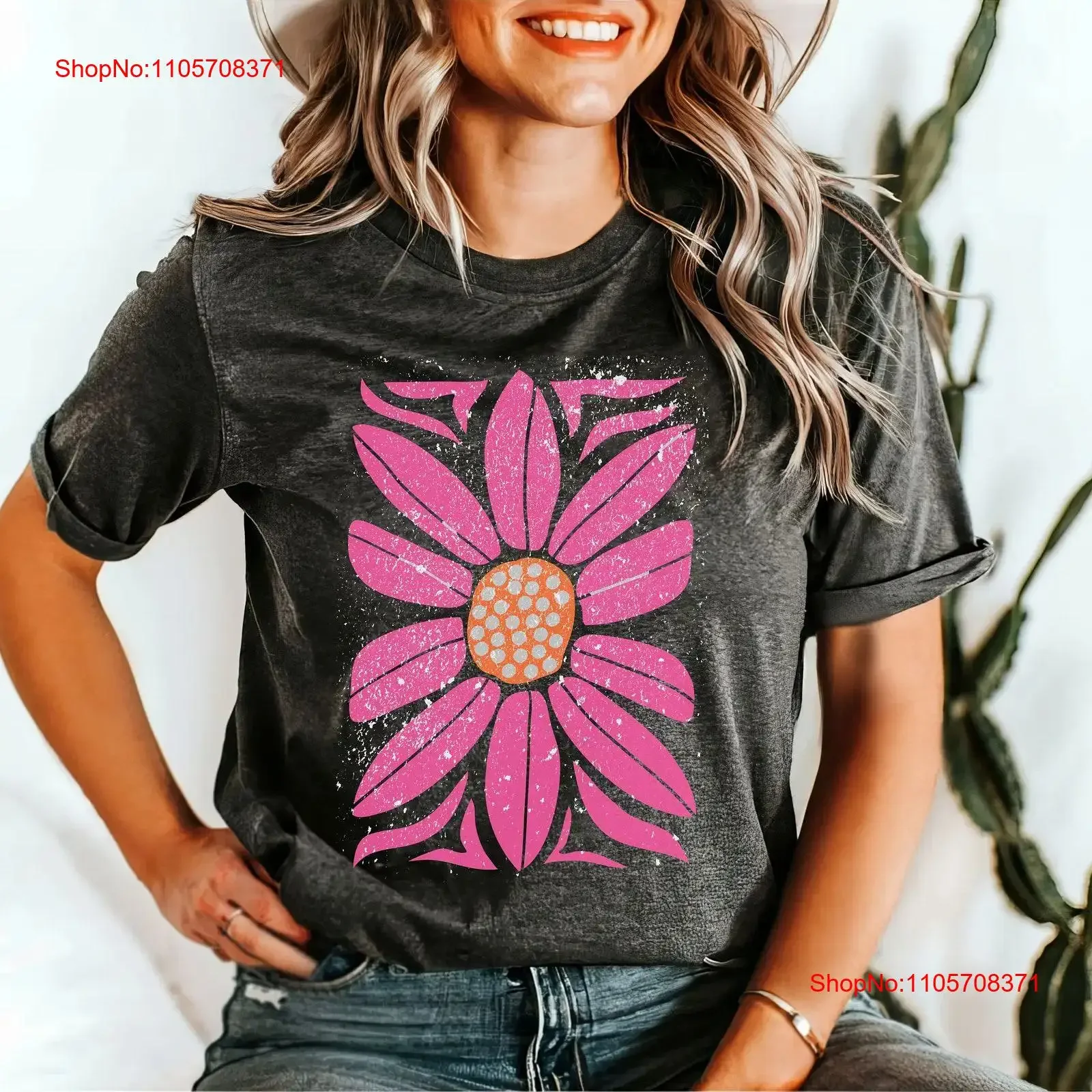 WildFlowers T Shirt Vintage Botanical Floral Nature Garden Lover Flower Neutral vintage Washed Unisex fashion Stylish Versatile