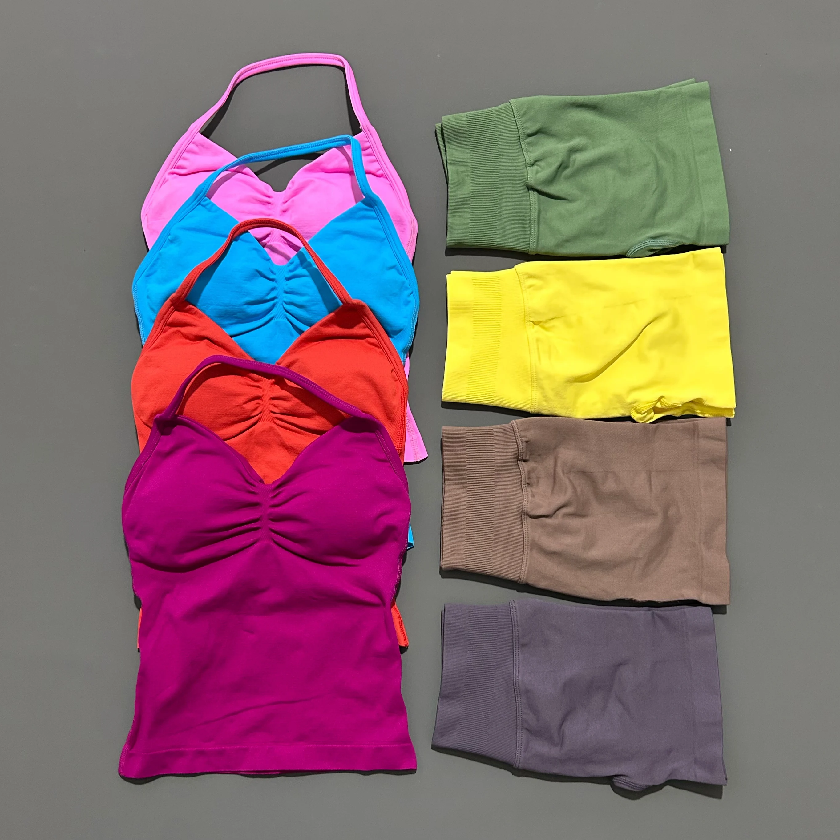 Thumbnail 3 - #71 Cheap Seamless Tank Tops Worth Buying