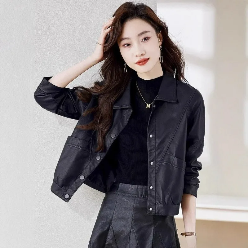 Nuevas chaquetas de cuero informales de primavera y otoño para mujer, chaquetas de motocicleta de cuero Pu holgadas y adelgazantes, chaquetas cortas de moda