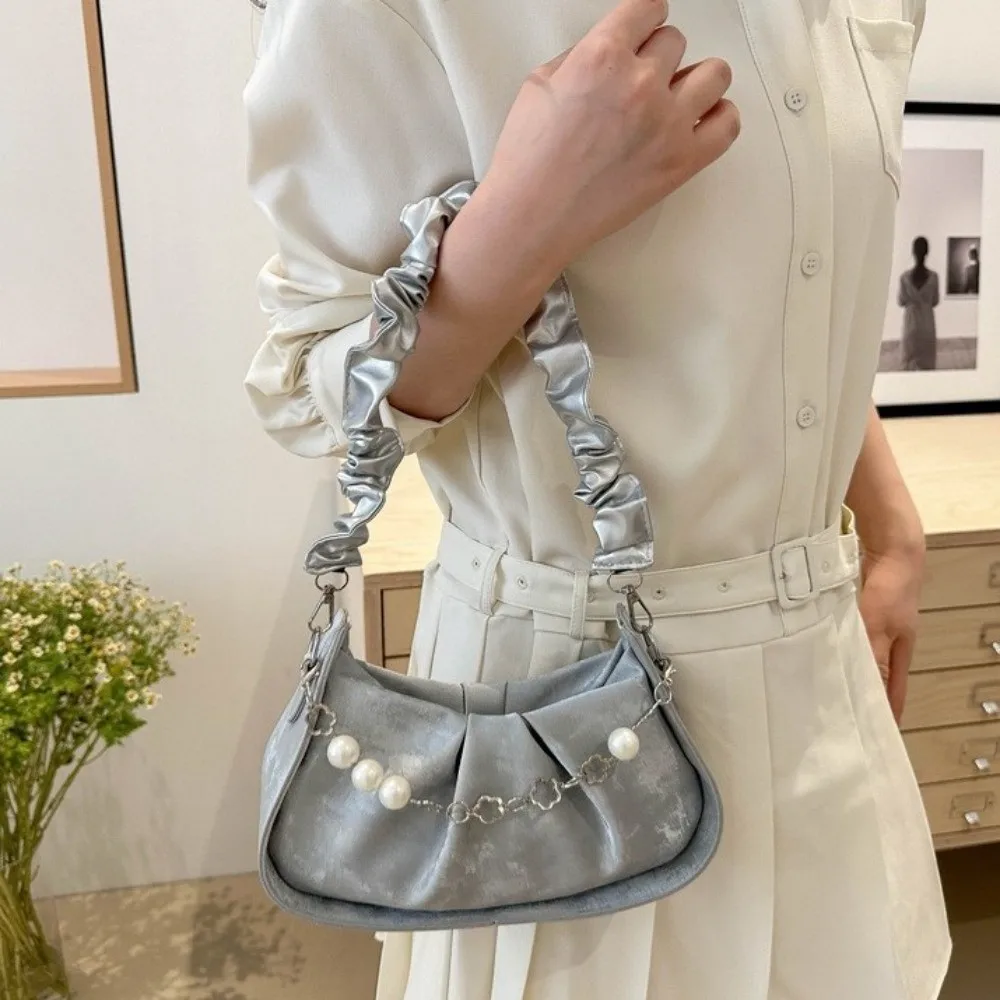 

Solid Color Cloud Shoulder Bag Korean Style PU Leather Pearl Chain Crossbody Bag Single Shoulder Chain Pleated Handbag Travel
