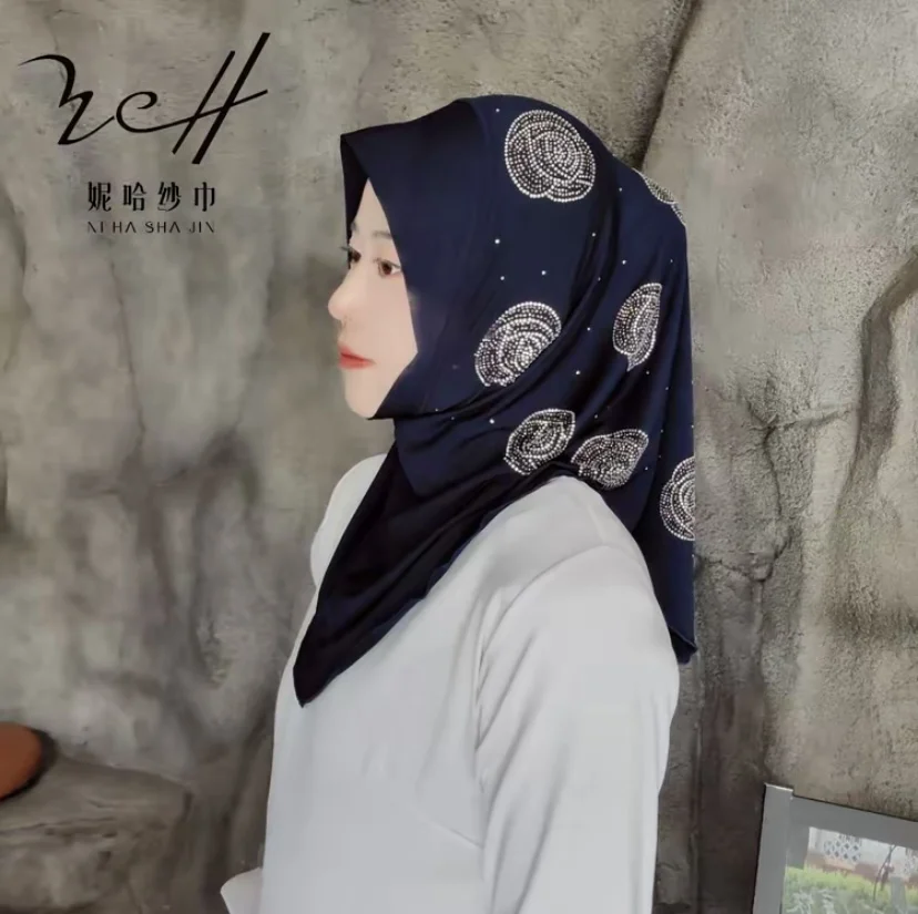 

Diamonds Rose Sweet Girls Muslim Instant Soft Hijab Wraps