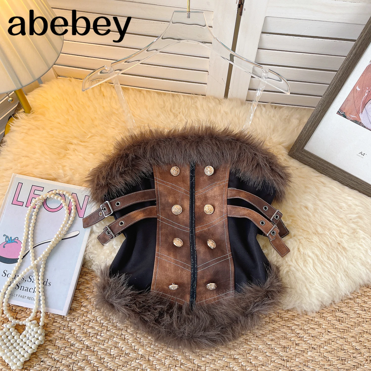 

Новинка 2026 года, винтажные обтягивающие сексуальные топы без бретелек на молнии, короткие шерстяные майки, женские уличные майки из искусственной кожи, тонкие топы на бретелях в стиле ретро