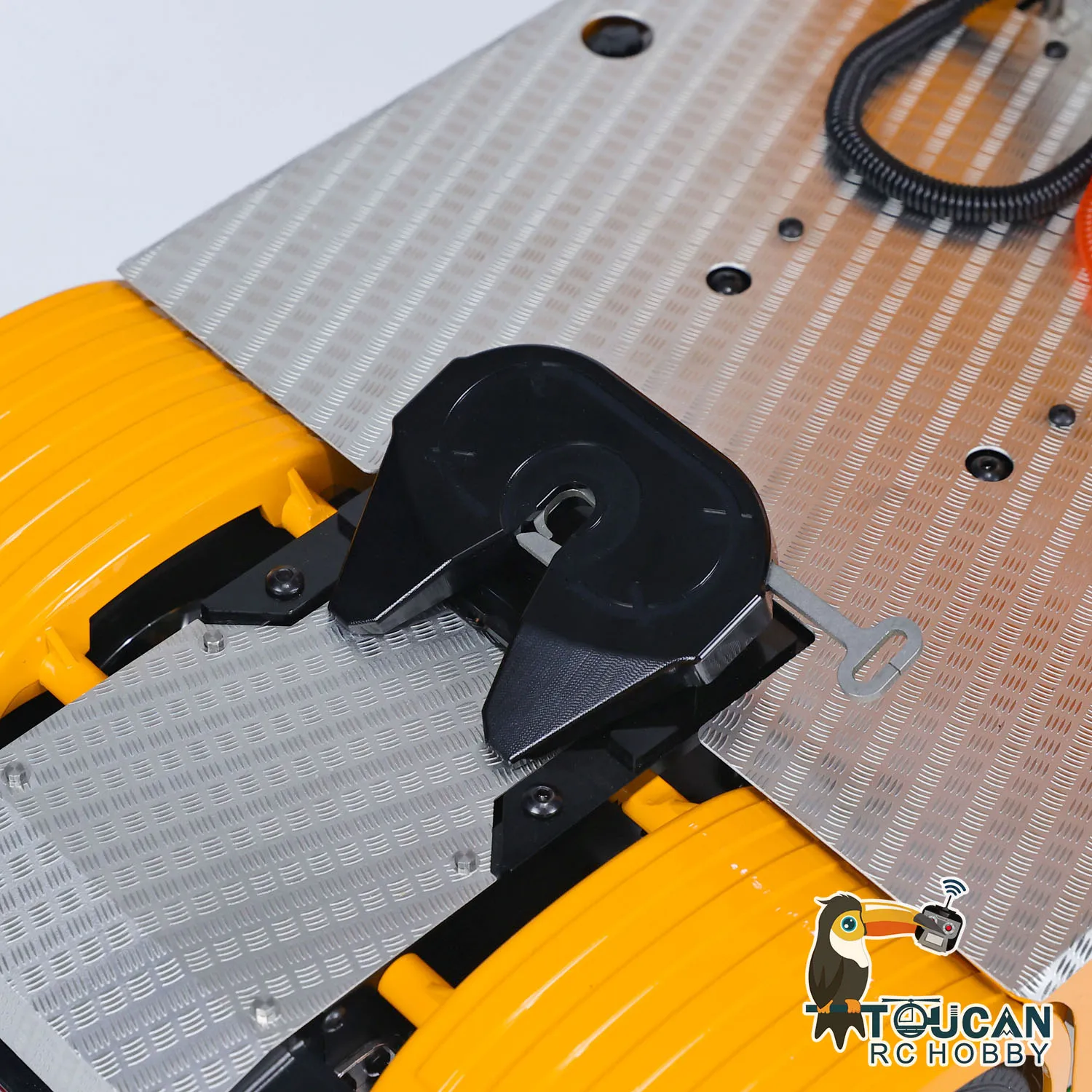 

LESU 1/14 RC Тракторный Грузовик Металлическое Шасси DIY Индивидуальные 4X4 Окрашенная Готовая Дистанционная Модель Toucanhobby Игрушки Для Мальчиков Thzh1333