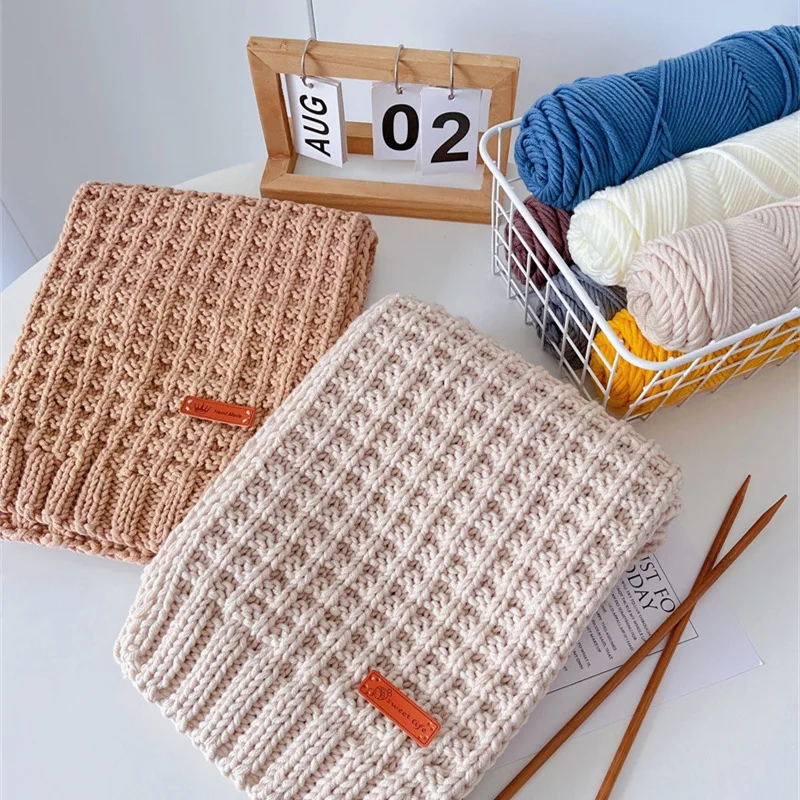 Thumbnail 3 - #86 Yarn Spools Comparison Guide