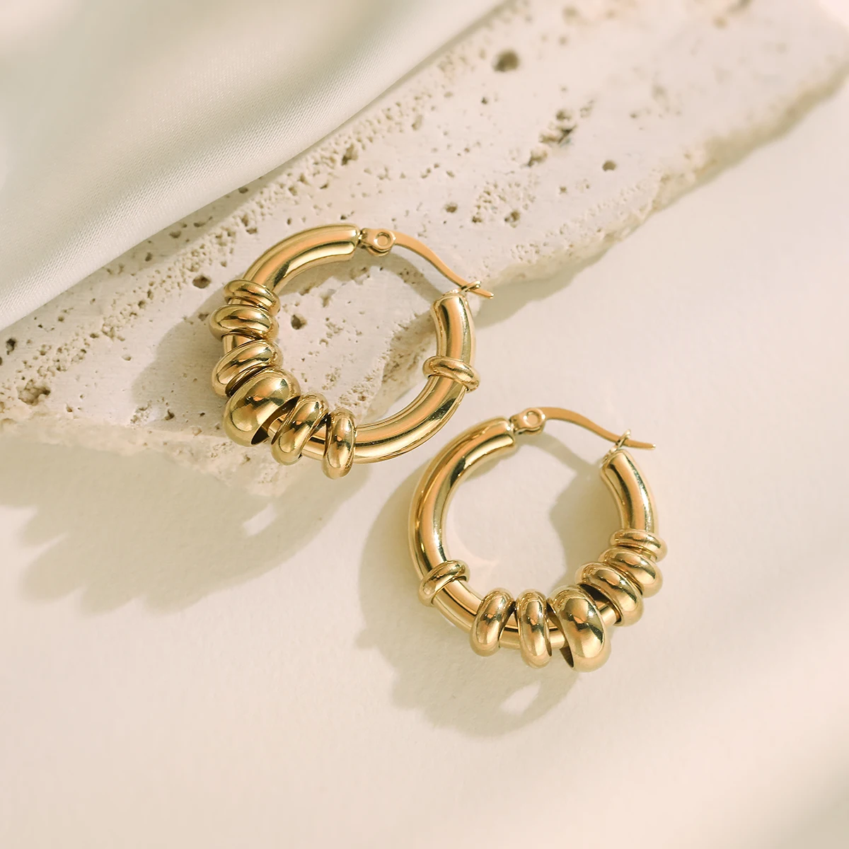 NEWBUY 2026 New Arrival Non-Fading Stainless Steel Jewelry Metal Style Geometric Hoop Earrings For Women Daily Accessories