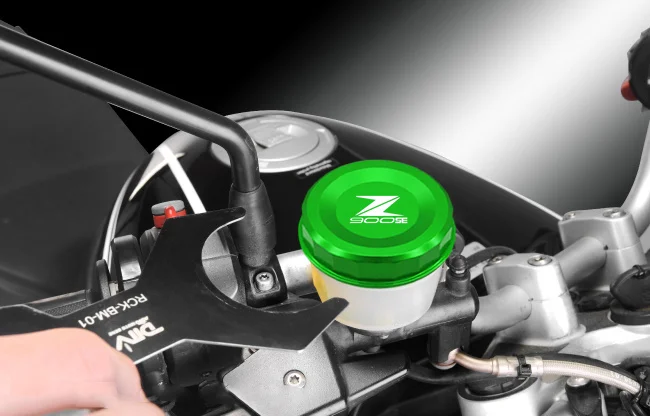 New Motorcycle Accessories CNC Rear Front Brake Fluid Reservoir Cap Tank Oil Cylinder Cover For Z900SE z900se Z 900SE 2022-2024