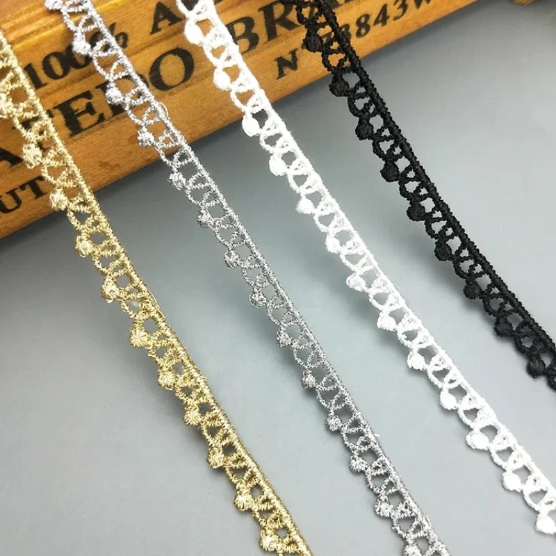 Trenza de encaje dorado, accesorios de ropa DIY, bordado recortado, alta calidad, 3 yardas, ancho 0,6 cm