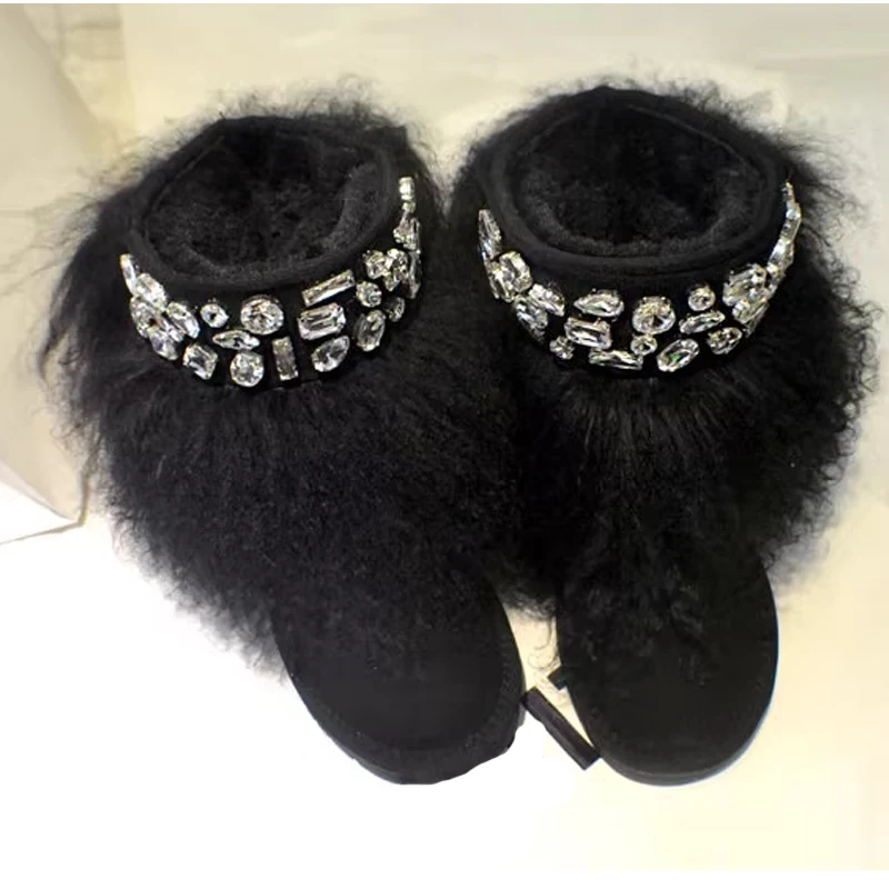 Schwarze, mit Fell gefütterte, mit Strasssteinen besetzte Slip-On-Schneestiefel mit dicken Sohlen für Damen, Winter 2026, runde Zehen, warme kurze Stiefel, modische Schuhe