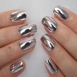 24pcs Electroplated Short Silver Press on Nails Rounded Simple Girls False Acyrlic Nails Set Decorated Fake Stick-on Nails Art