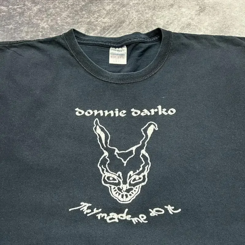 Vintage Donnie Darko 2001 Movie short sleeve black shirt KV37850