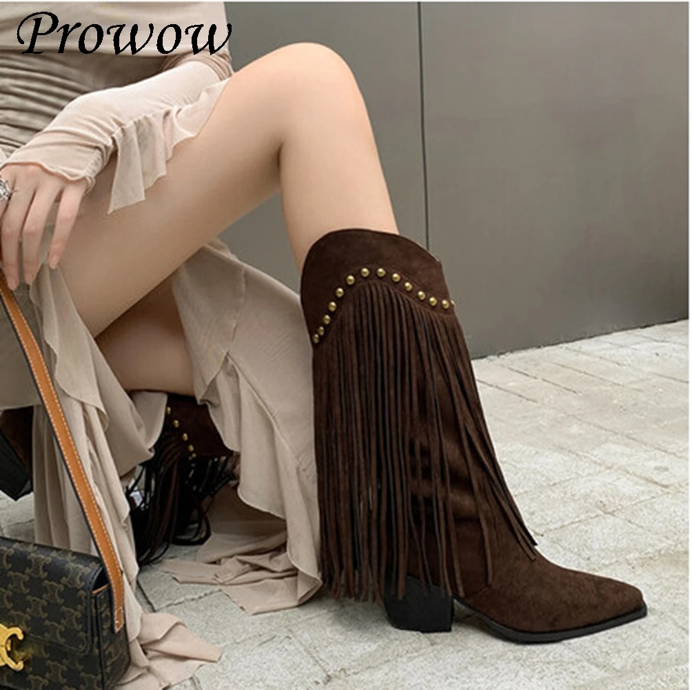 

Новые матовые бархатные сапоги до колена с острым носком на толстом каблуке и заклепках, модные женские сапоги до колена с кисточками, Zapatos Mujer