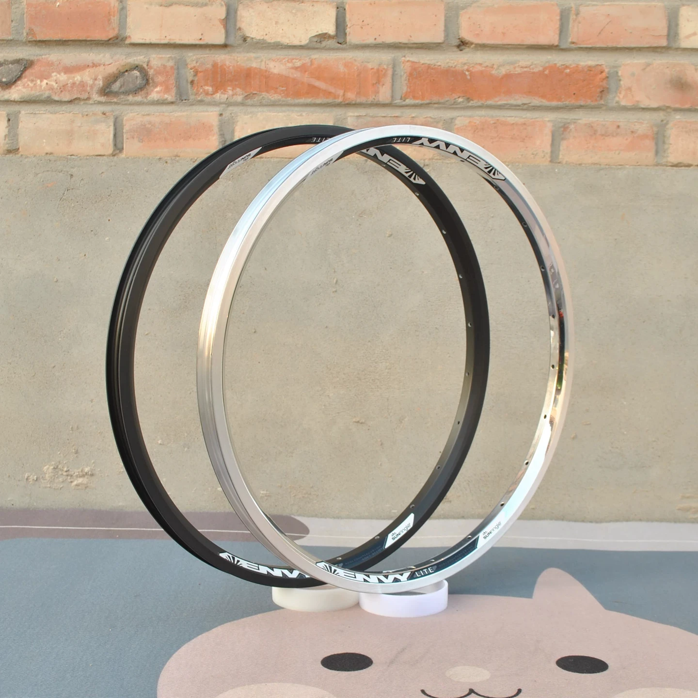 jante-de-roue-de-velo-en-alliage-d'aluminium-sunringle-envy-lite-20-pouces-frein-a-disque-roue-de-course-pour-velo-de-route-jante-large-equipement-de-cyclisme