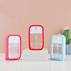 45ml Empty Perfume Credit Card Sprayer Bottle Mist Empty Hand Sanitizer Bottle with Silicone Holder Sleeve Key Ring