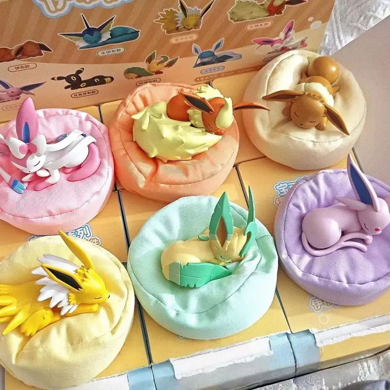 genuino-pokemon-eevee-posicao-de-dormir-serie-caixa-cega-sylveon-umbreon-flareon-jolteon-decoracoes-de-mesa-modelos-brinquedos-em-estoque