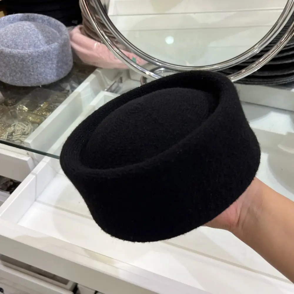 Fashion French Style Pillbox Hat Fedoras Elegant Beret Hat Teardrop Solid Color Medicine Box Hat Fashion Show