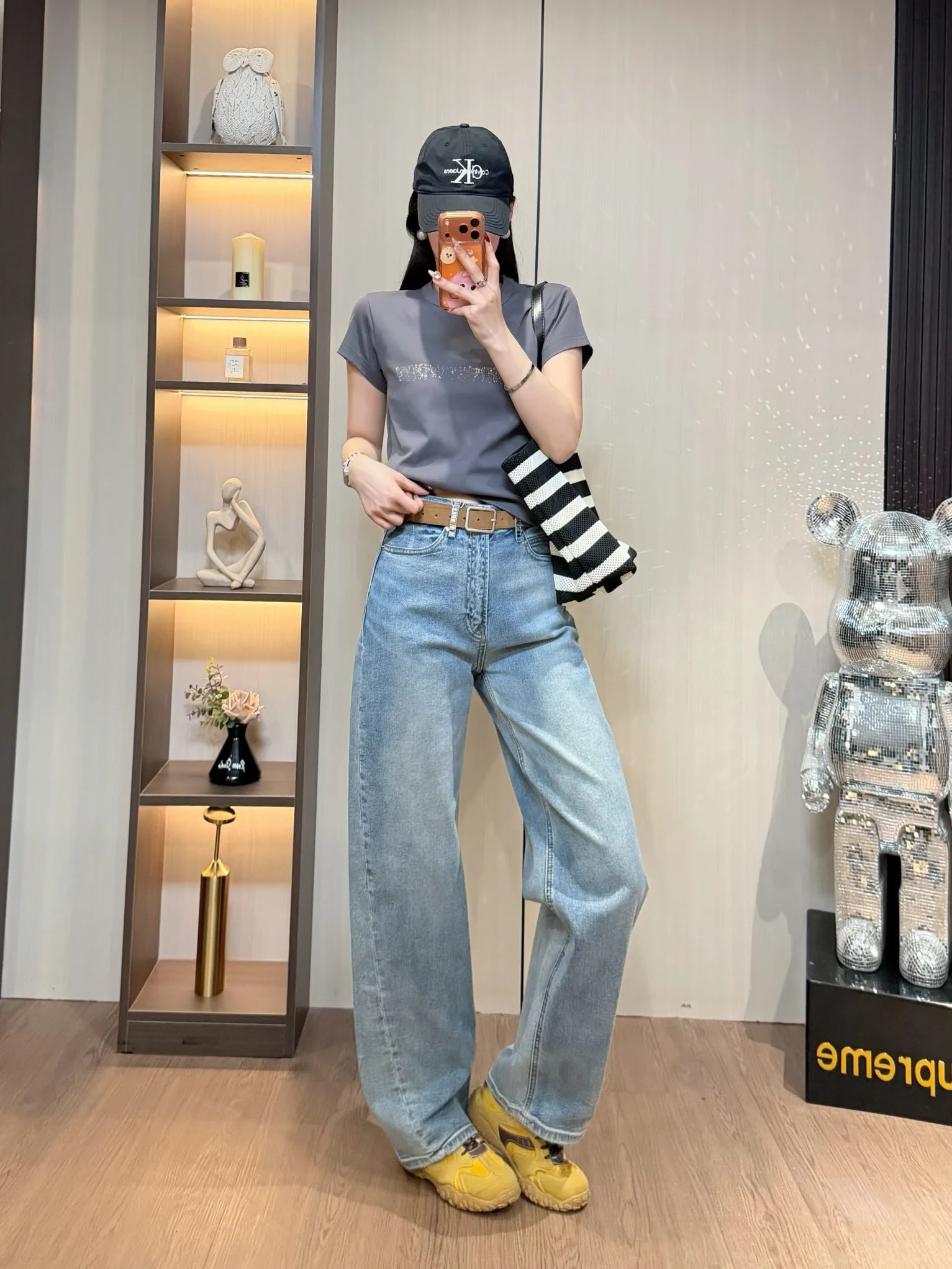 

Spring 2026 High Waist Women's Straight Leg Jeans Rhinestone Waistline 3D Partition Slimming Female Pants Cotton Zipper