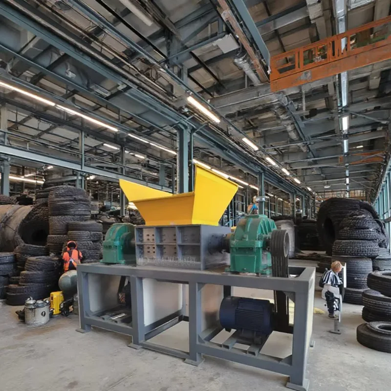 Truck Tire Shredder Efficient Rubber Processing Machinery For Recycling Tires Separating Steel Wires Producing Rubber Tile