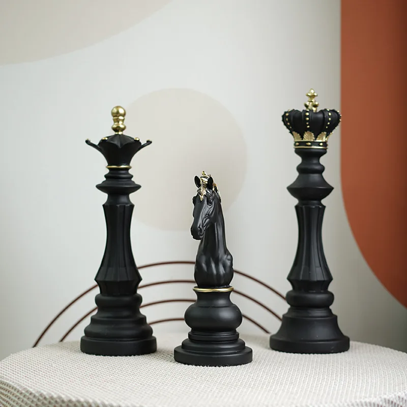 Black International Chess Resin Decorative Ornaments Home Interior Office Figurines King Queen Knight Statue Collection Objects