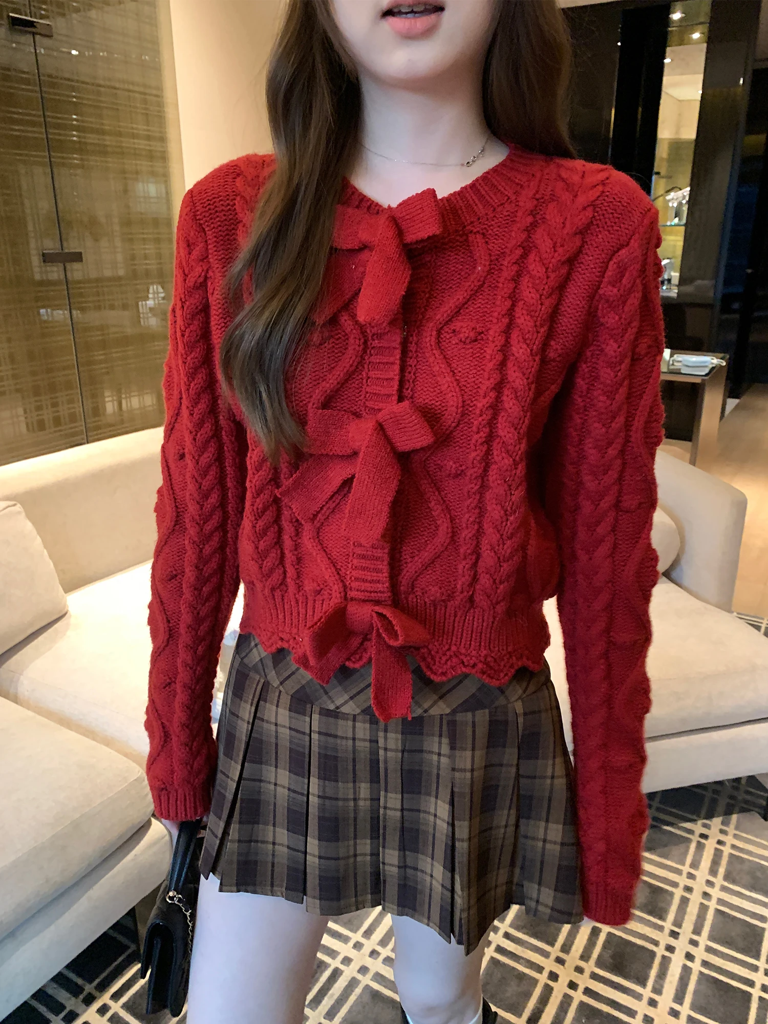 

Корейский свитер с узлами для женщин, короткий вязаный свитер, праздничная одежда в стиле розового петры для девочек, новинка сезона.