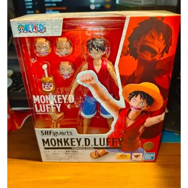 متوفر في المخزون الأصلي بانداي S.H.Figuarts قطعة واحدة عرقوب و MONKEY.D.LUFFY-CHILDHOOD أنيمي عمل نموذج لجسم اللعب دمية الهدايا
