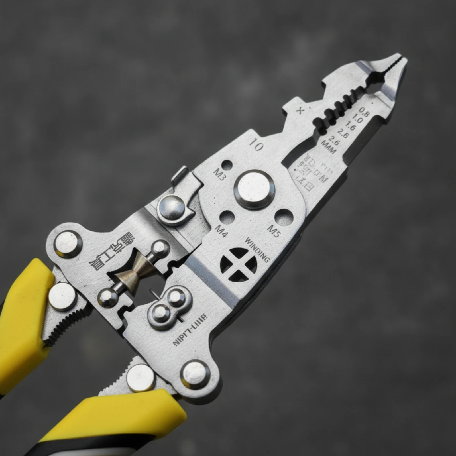 Folding Wire Stripper Pliers Insulated Wire Stripping Pliers Tool Portable Long-Lasting for Electricians, Electrical Maintenance