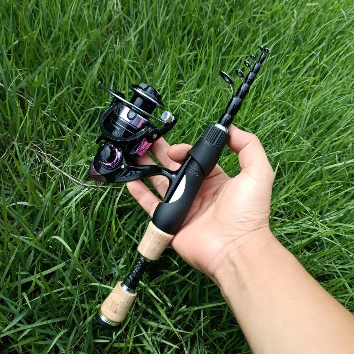 قصبة صيد محمولة فائقة القصر قابلة للطي بطول 30 سم مع تعديل سريع ومقبض مستقيم متعدد الاستخدامات مصنوعة من الزجاج والفولاذ