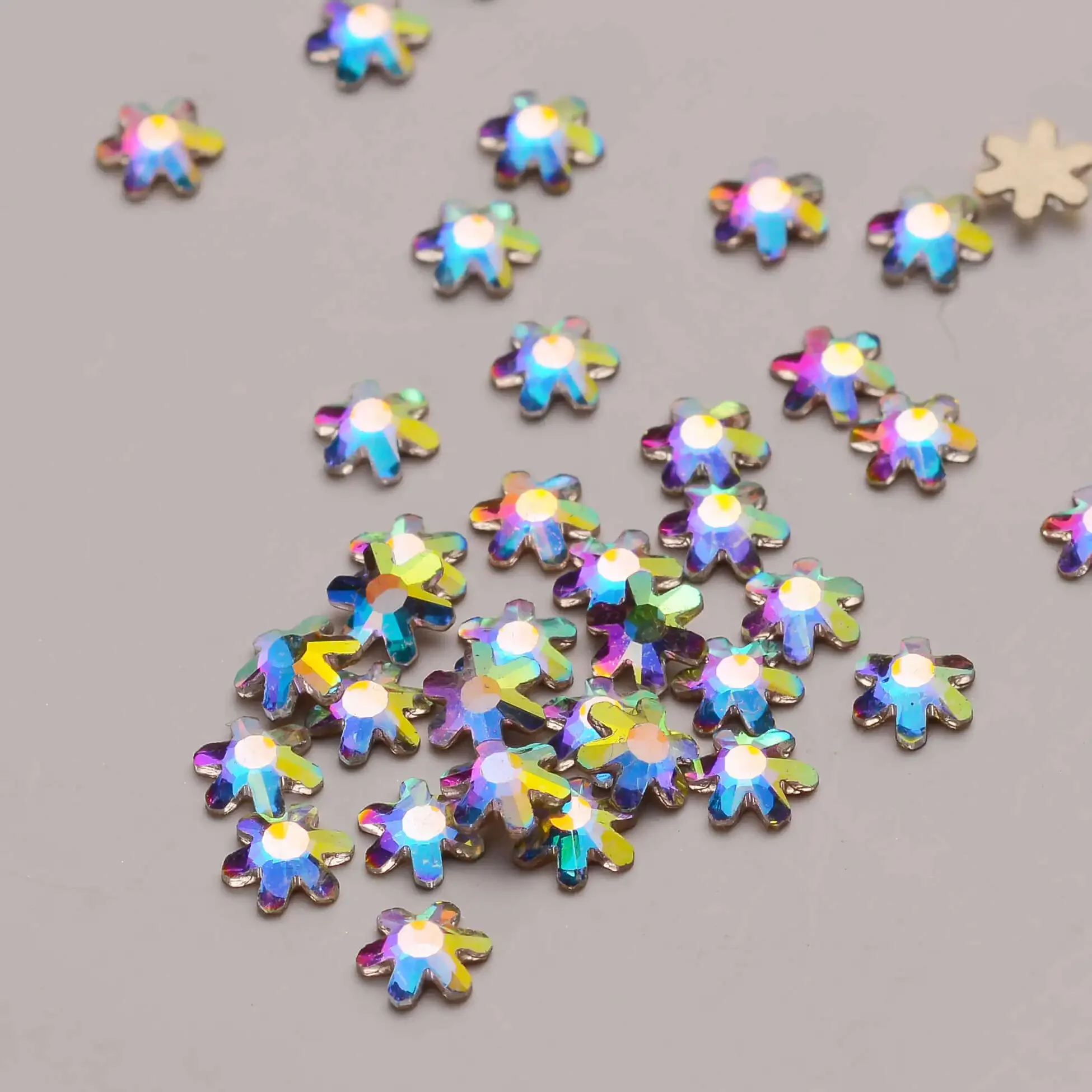 30pcs Snowflakes Shape 5mm Crystal AB Flat Back Nail Art Crystal Rhinestones For Wedding Personality Design Beads Nail Crystal