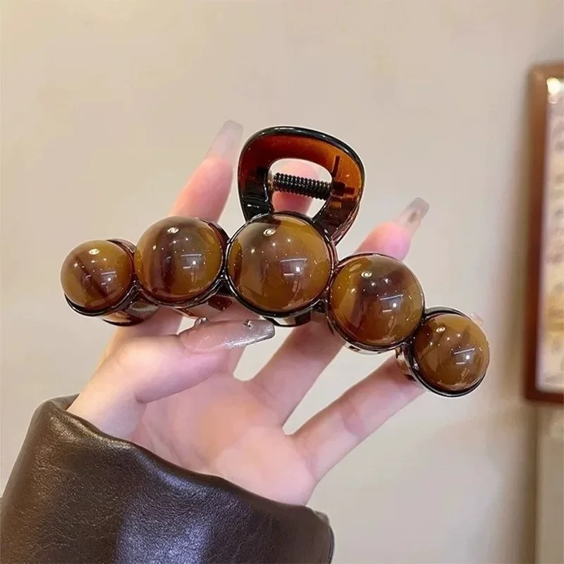 

Vintage Beaded Hair Clip Gradient Geometric Pattern Non-Slip Claw for Women Elegant Updo Style Fashion Accessories