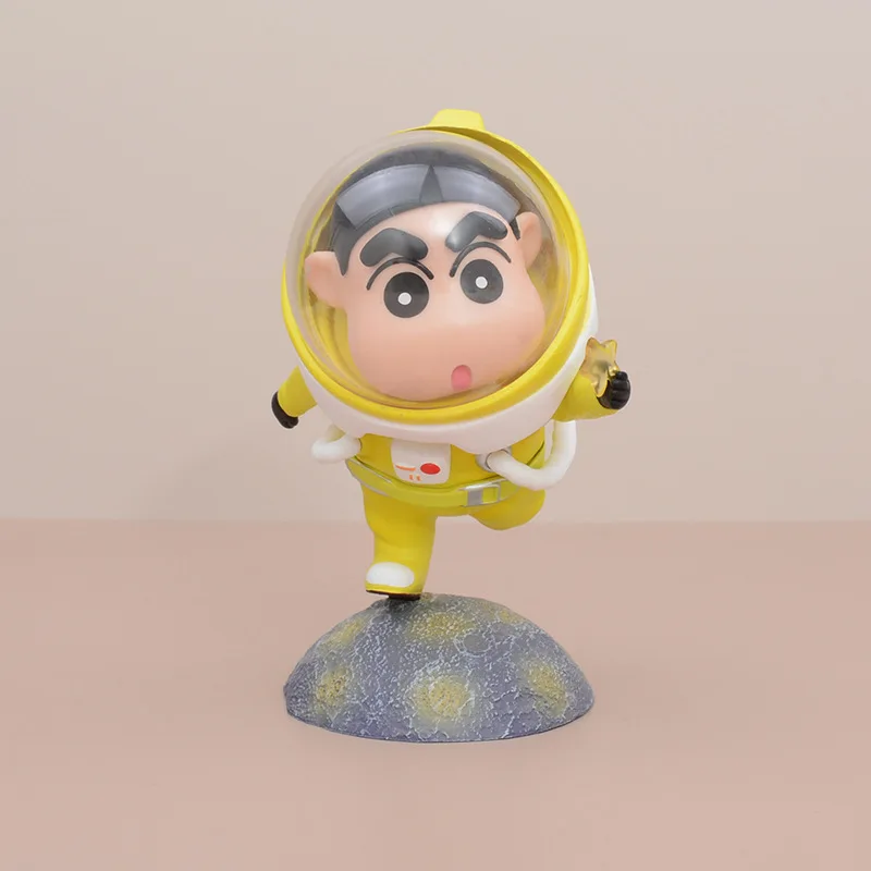 

Crayon Xiaoxin COS Astronaut Xiaoxin Q-version Anime Doll Car Handheld Model Decoration for Children Christmas Birthday Gifts