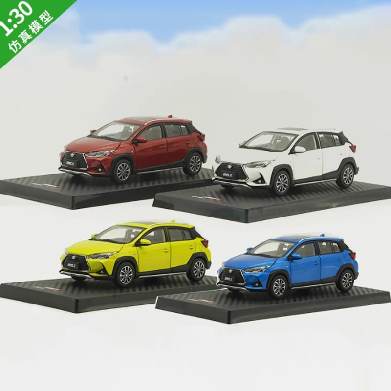 Diecast 1:30 Scale YARIS X Model Alloy Car Finished Product Simulation Series Toy Automobile Static Souvenirs Collection Gift