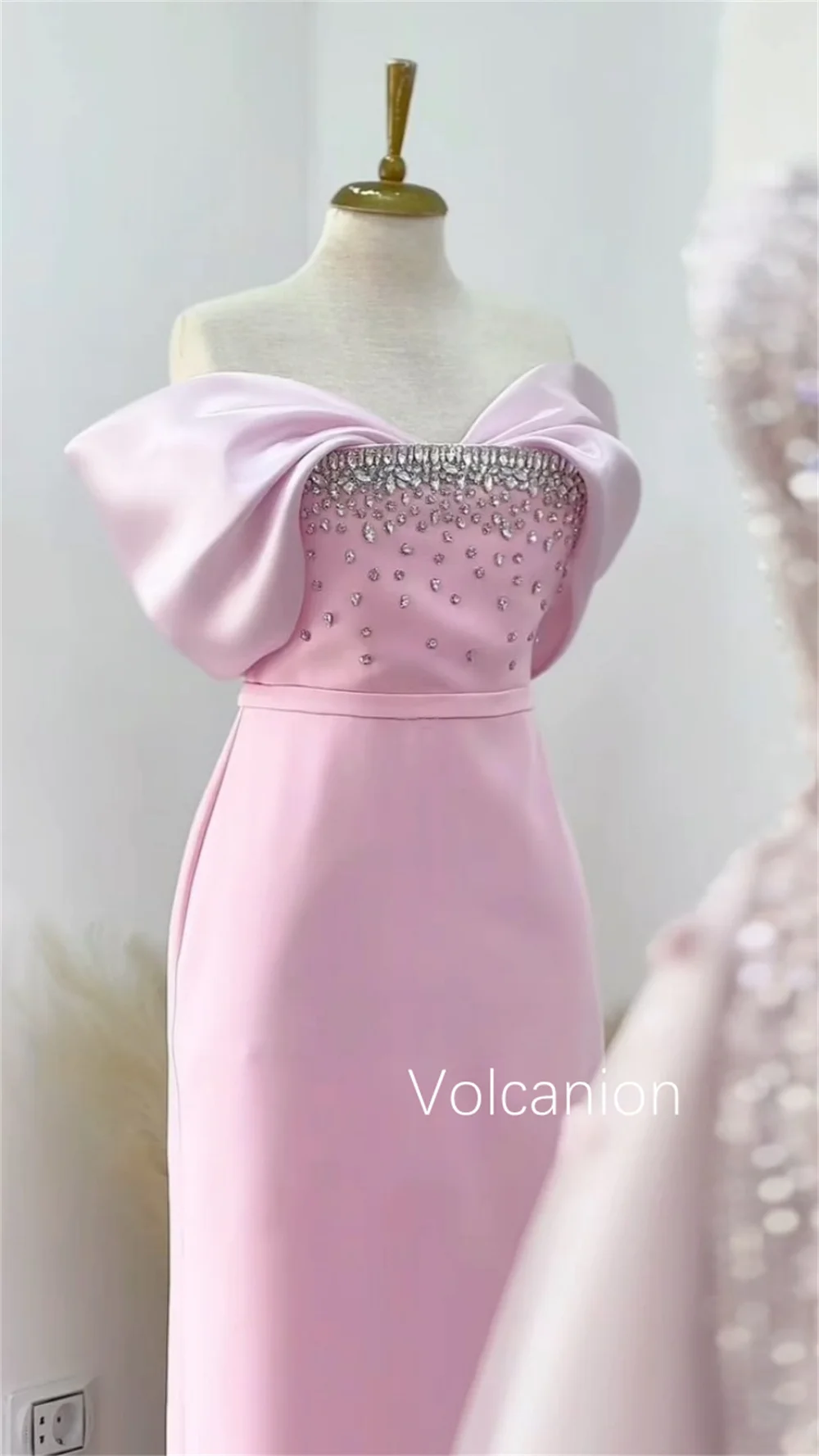 تخصيص جيرسي حجر الراين مستقيم خارج على الكتف فساتين متوسطة الطول مناسبة مخصصة مساء رسمي أنيق بسيط